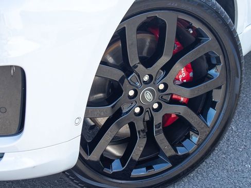 Used 2022 Land Rover Range Rover Sport HSE Dynamic image 9