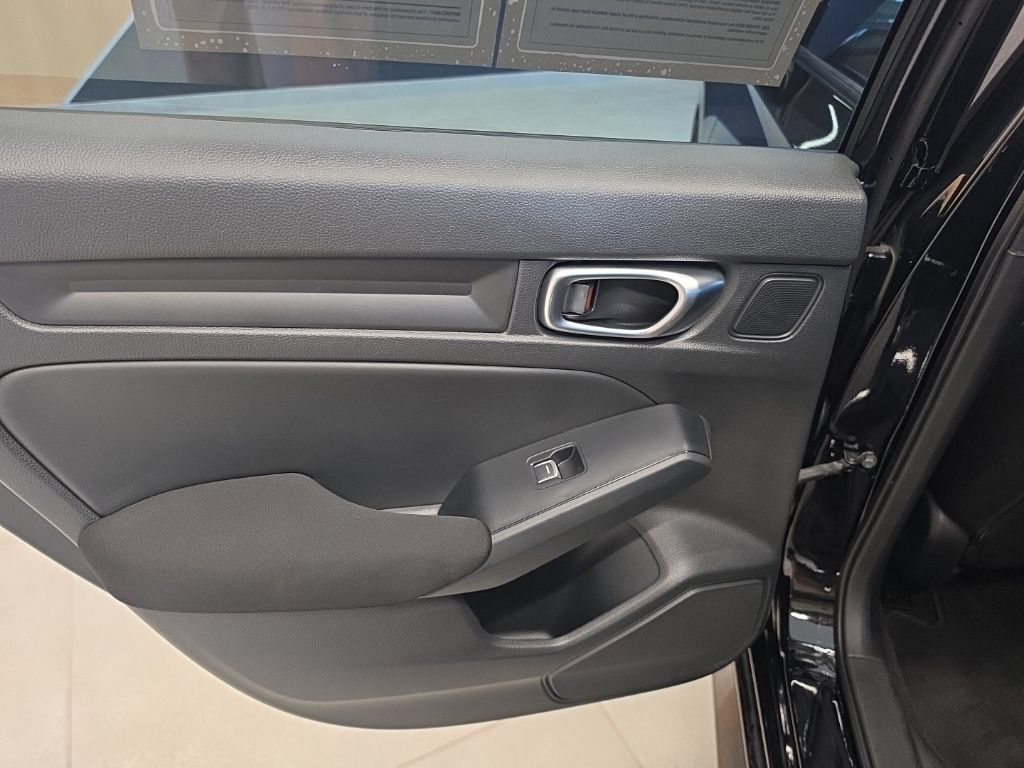 Used 2023 Honda Civic LX image 37