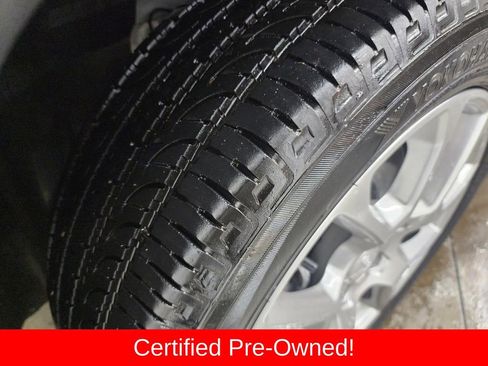 Used 2024 Jeep Compass Latitude image 35