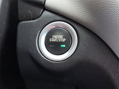 Used 2023 Chevrolet Equinox LS w/ LS Convenience Package image 23