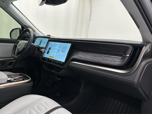 Used 2024 Rivian R1S Adventure Quad AWD/4WD image 18