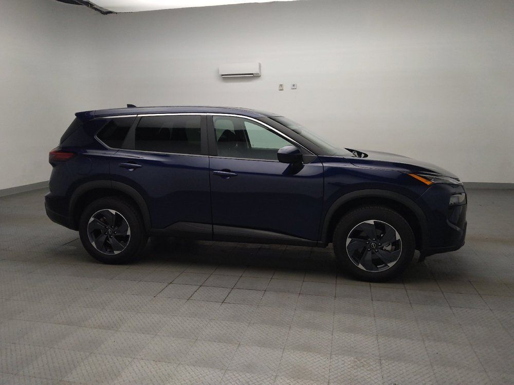 Used 2025 Nissan Rogue SV AWD/4WD image 11