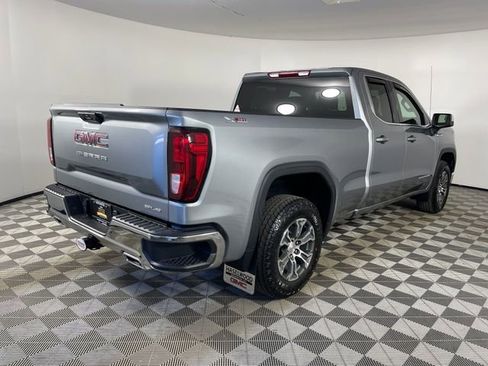 New 2026 GMC Sierra 1500 SLE w/ X31 Off-Road Package AWD/4WD image 23