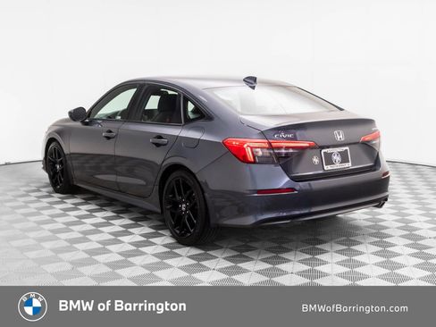 Used 2023 Honda Civic Sport image 3