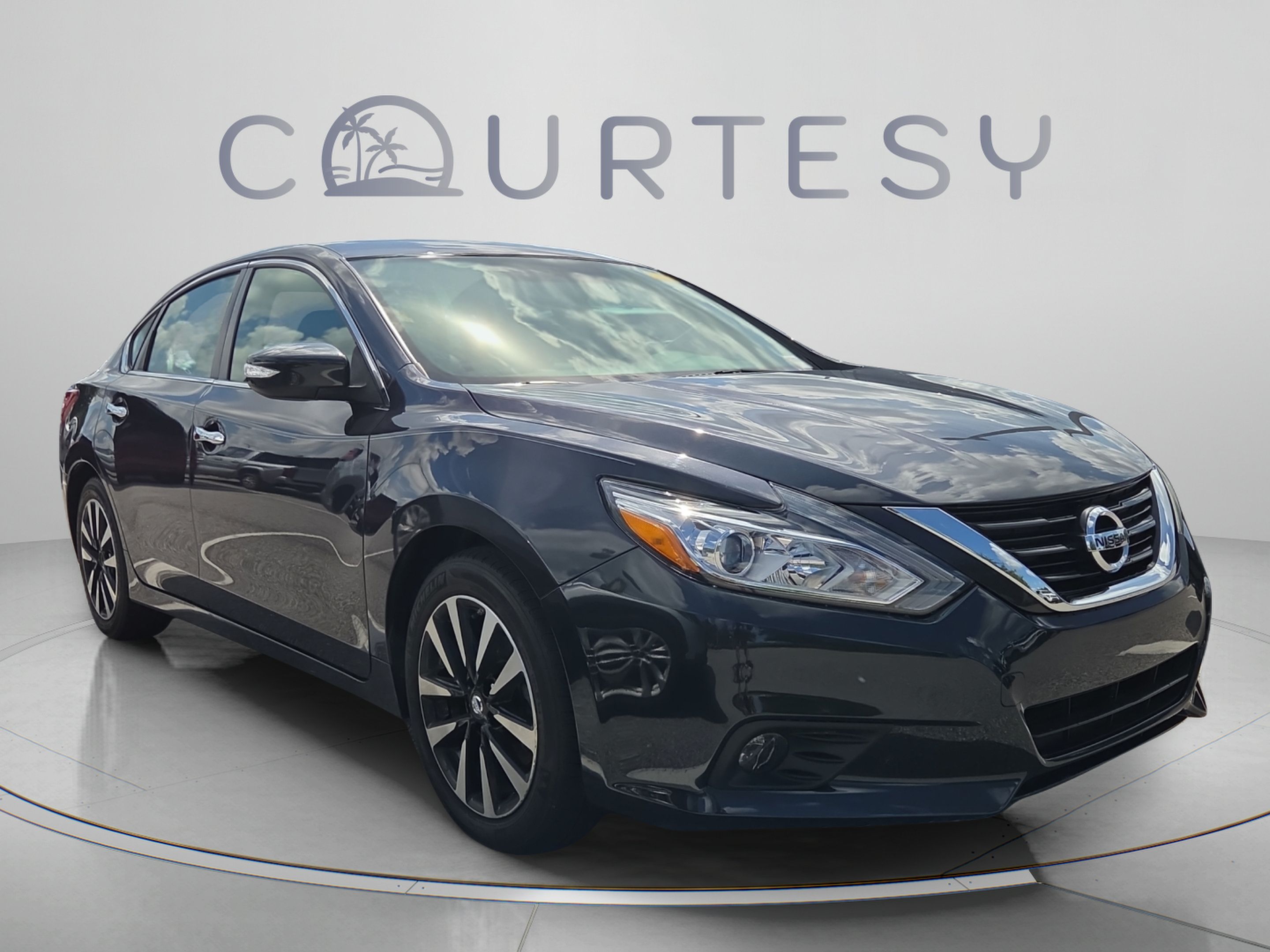 Used 2018 Nissan Altima 2.5 SL FWD image 4