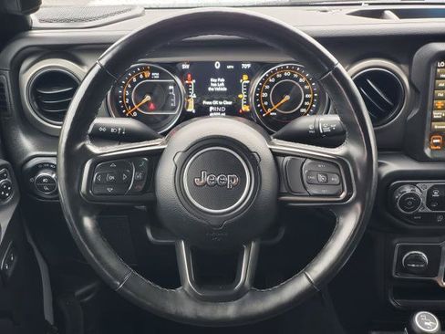 Used 2022 Jeep Gladiator Sport AWD/4WD image 21