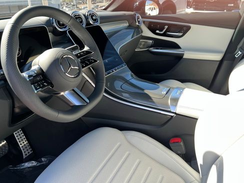New 2026 Mercedes-Benz GLC 300 4MATIC image 15
