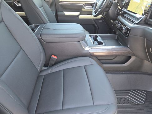 New 2025 Chevrolet Silverado 2500 LTZ w/ LTZ Plus Package image 12
