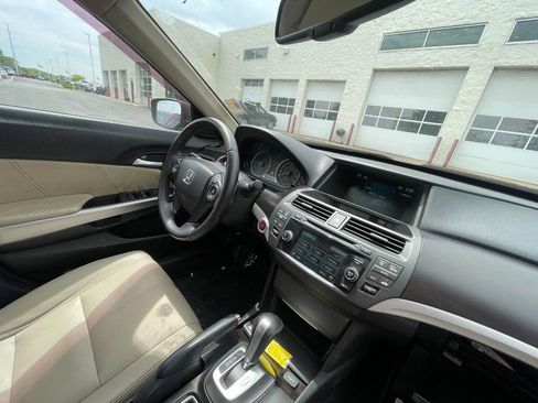 Used 2013 Honda Crosstour EX-L image 5