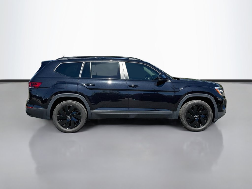Used 2024 Volkswagen Atlas SE FWD image 8