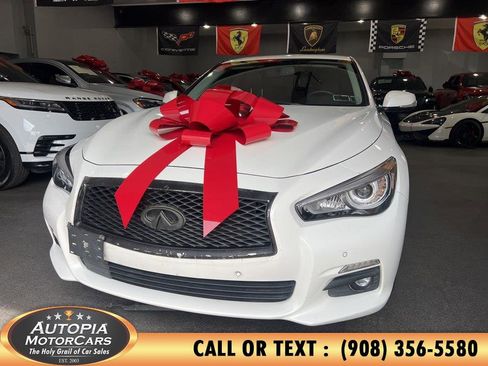 Used 2017 INFINITI Q50 3.0t Premium w/ Driver Assistance Package AWD/4WD image 1