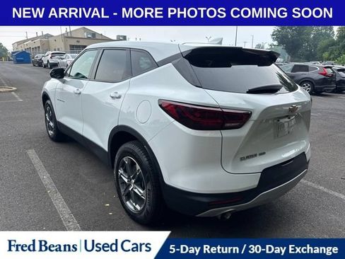 Used 2023 Chevrolet Blazer LT w/ Driver Confidence Package AWD/4WD image 3