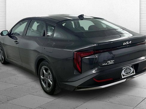 Used 2025 Kia K4 LXS image 4