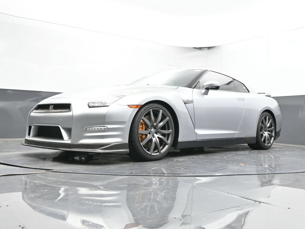 Used 2012 Nissan GT-R Premium AWD/4WD image 47