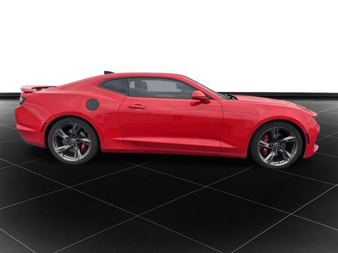 Used 2019 Chevrolet Camaro SS image 6