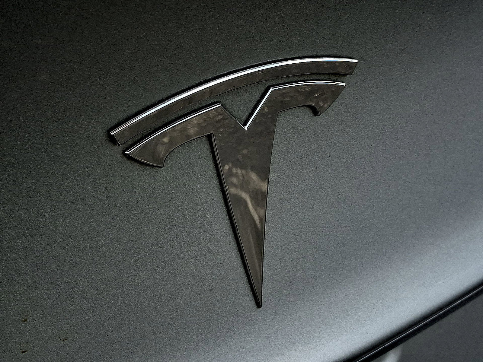 Used 2018 Tesla Model 3 Long Range RWD image 23