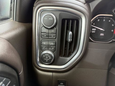 Used 2020 GMC Sierra 1500 Denali w/ Driver Alert Package II AWD/4WD image 25