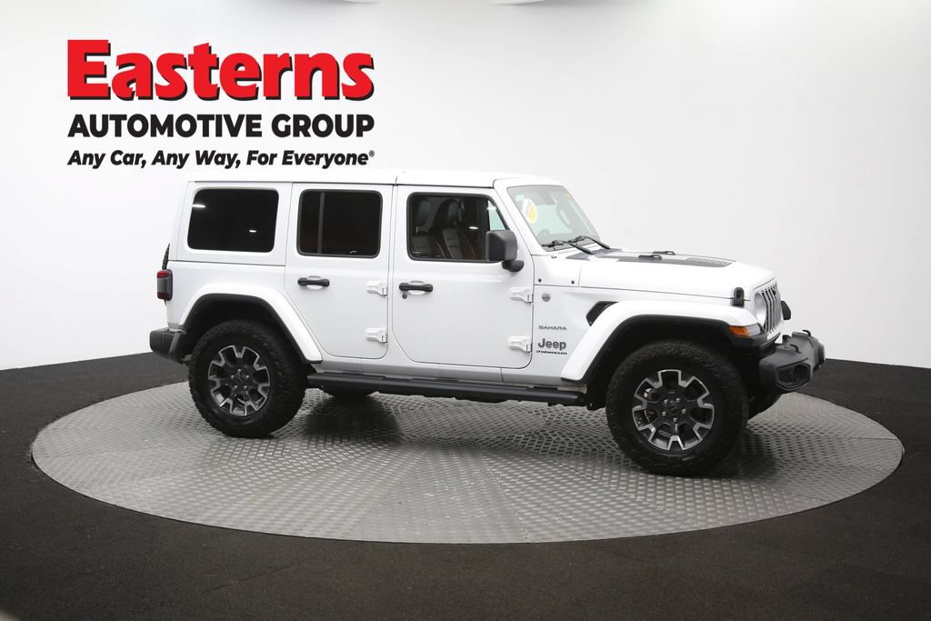 Used 2024 Jeep Wrangler Unlimited Sahara w/ Dual Top Group AWD/4WD image 47