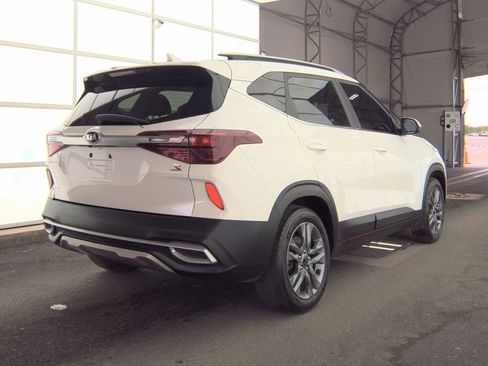 Used 2021 Kia Seltos S image 6