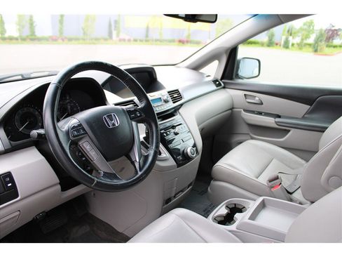 Used 2012 Honda Odyssey EX-L image 9