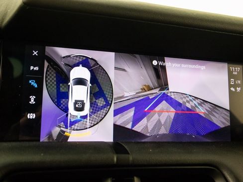 Used 2022 Porsche Taycan image 23