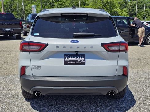 Used 2025 Ford Escape ST-Line FWD image 11