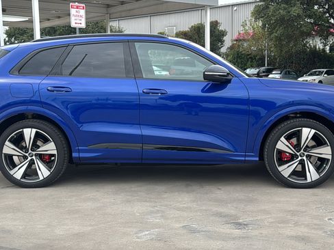 New 2025 Audi SQ5 Premium Plus image 8