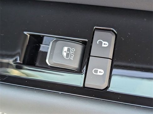 New 2026 Jeep Grand Wagoneer Summit image 35