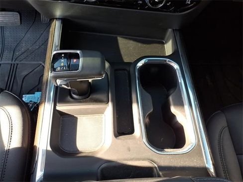 Certified 2025 Chevrolet Silverado 1500 LT w/ Leather Package image 26