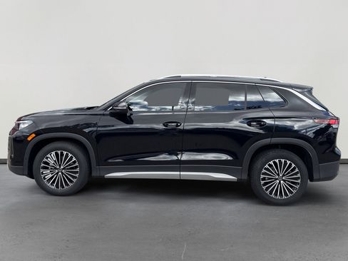 New 2026 Volkswagen Tiguan S image 3