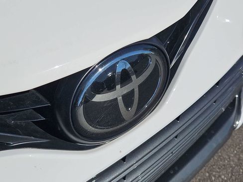 Used 2023 Toyota Camry LE image 12