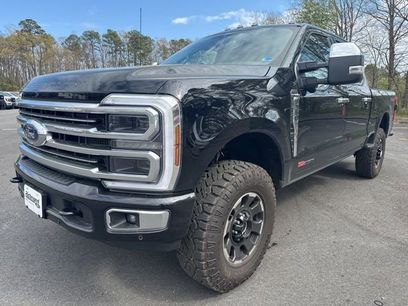 New 2026 Ford F350 Platinum w/ Platinum Plus Package
