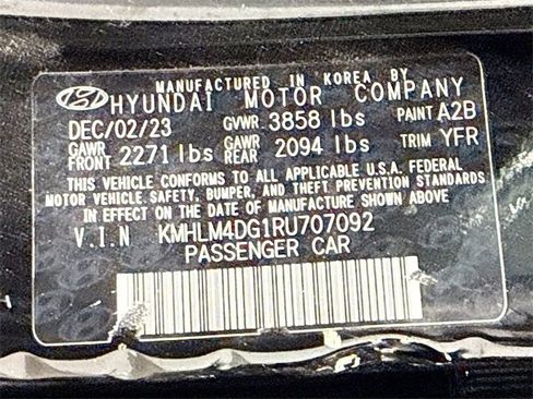 Used 2024 Hyundai Elantra SEL image 30