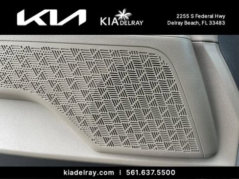 New 2026 Kia Carnival EX FWD image 18