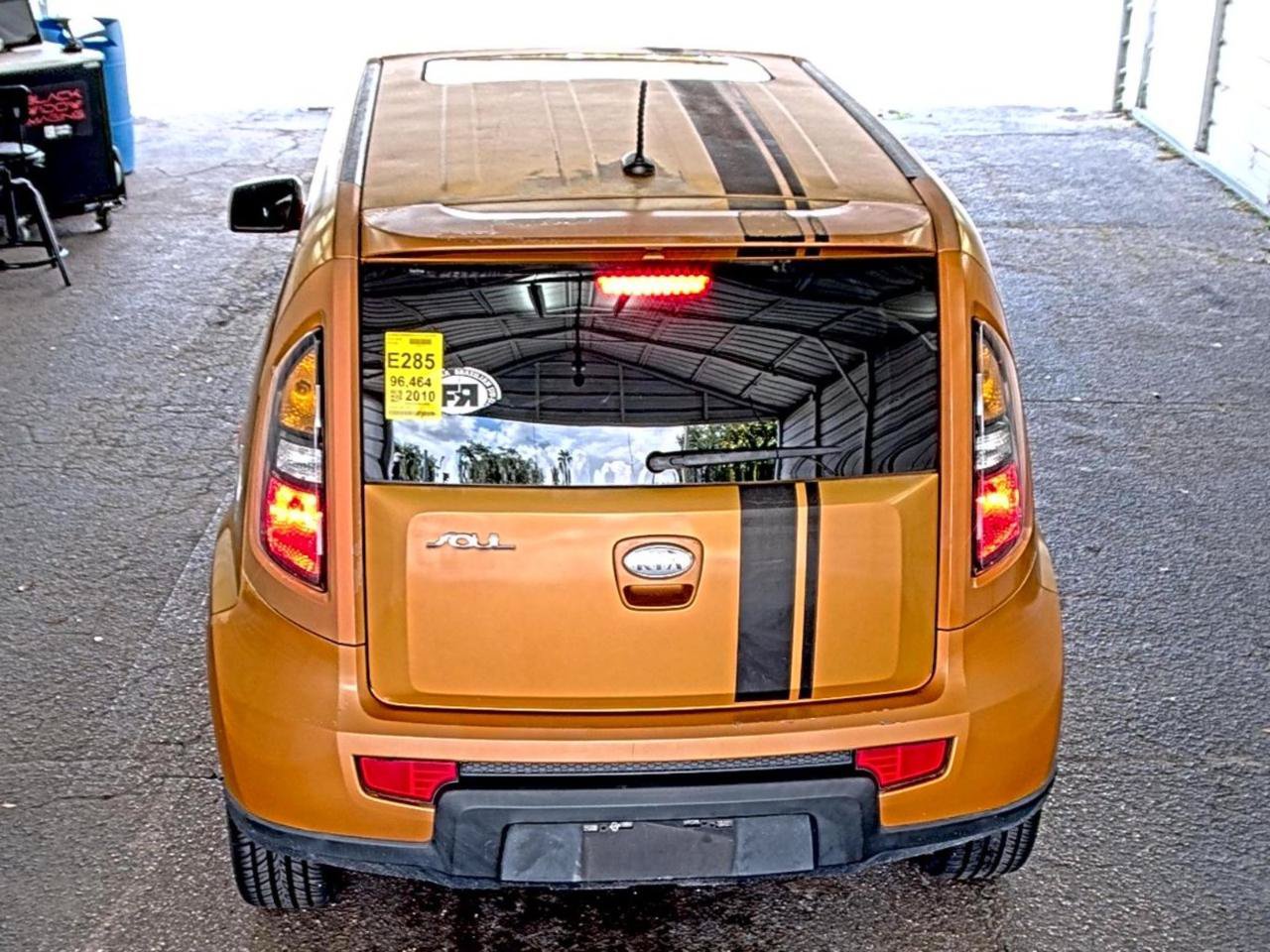 Used 2010 Kia Soul + w/ Ignition Special Edition Pkg FWD image 4
