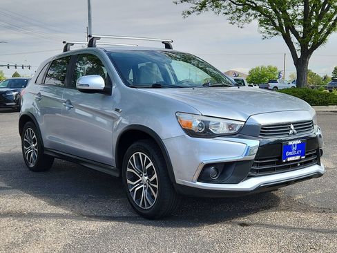 Used 2017 Mitsubishi Outlander Sport ES AWD/4WD image 7