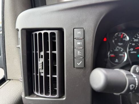 Used 2023 Chevrolet Express 3500 LS image 18