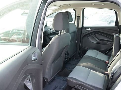 Used 2017 Ford C-MAX SE image 17