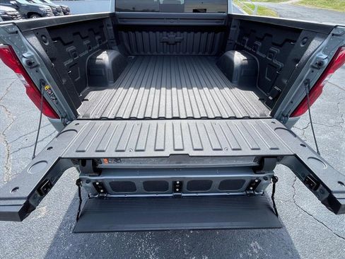 New 2026 Chevrolet Silverado 1500 High Country w/ Technology Package image 27