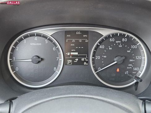 New 2025 Nissan Kicks Play S image 12