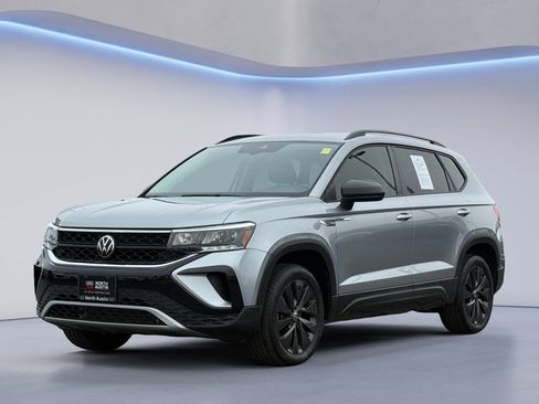 Used 2023 Volkswagen Taos S w/ IQ Drive S Package image 8