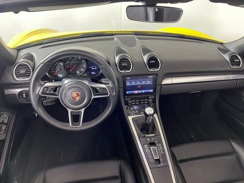 Certified 2019 Porsche 718 Boxster image 26