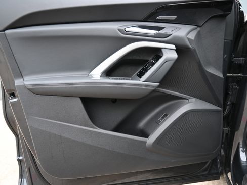 Used 2025 Audi Q5 Premium Plus image 26