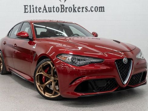 Used 2017 Alfa Romeo Giulia Quadrifoglio image 8
