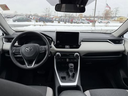 Used 2023 Toyota RAV4 XLE image 11