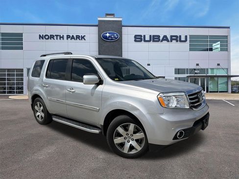 Used 2014 Honda Pilot Touring image 1
