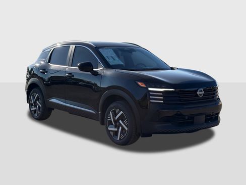 New 2026 Nissan Kicks SV w/ SV Premium Package FWD image 8