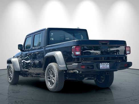 New 2026 Jeep Gladiator Sport AWD/4WD image 6