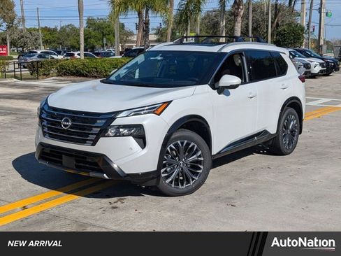 New 2026 Nissan Rogue Platinum image 1