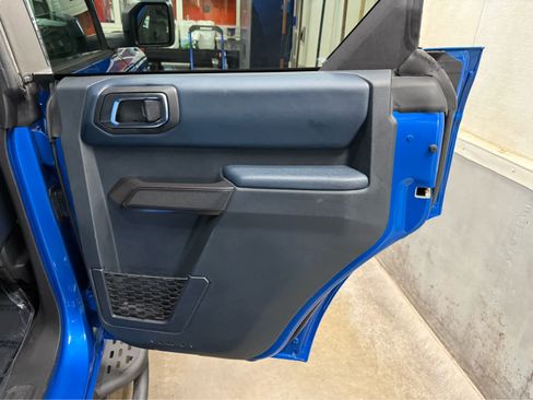 Used 2024 Ford Bronco Outer Banks AWD/4WD image 26